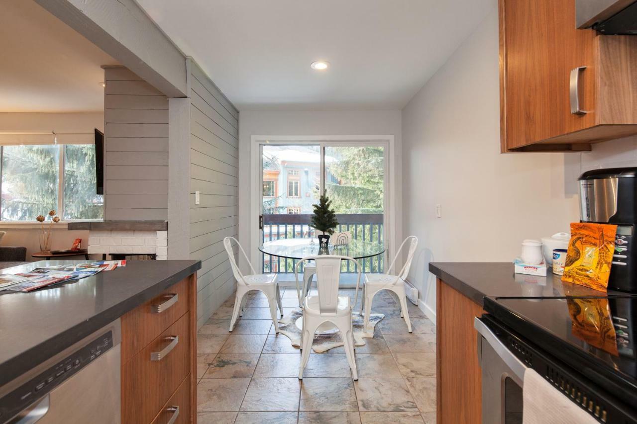 Gorgeous Whistler Creekside Studio Apartment Exterior foto